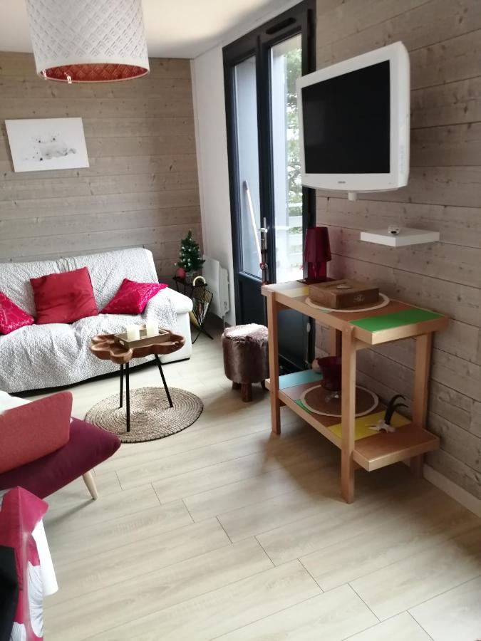 Dionysos Chalet